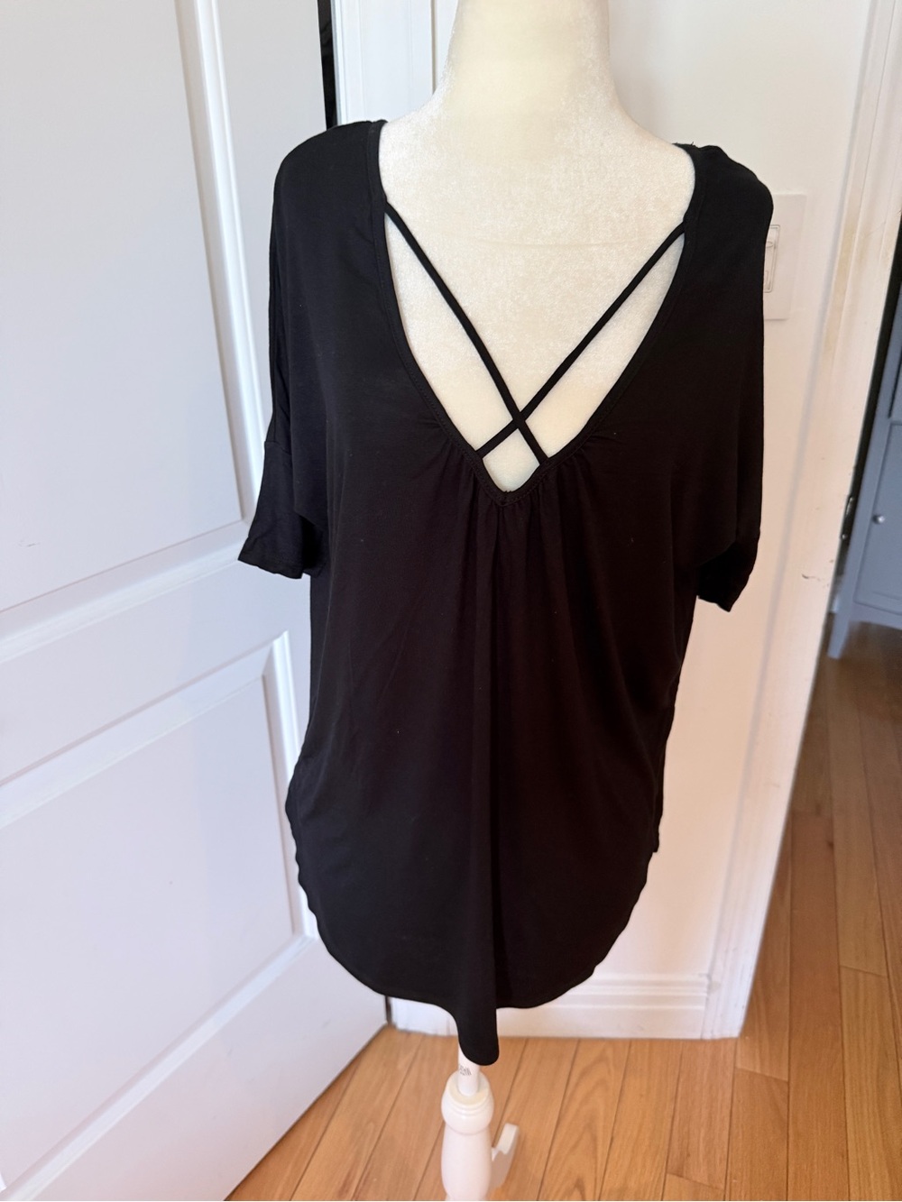 Lush Black Short Sleeve V-Neck Top with Crisscross Straps